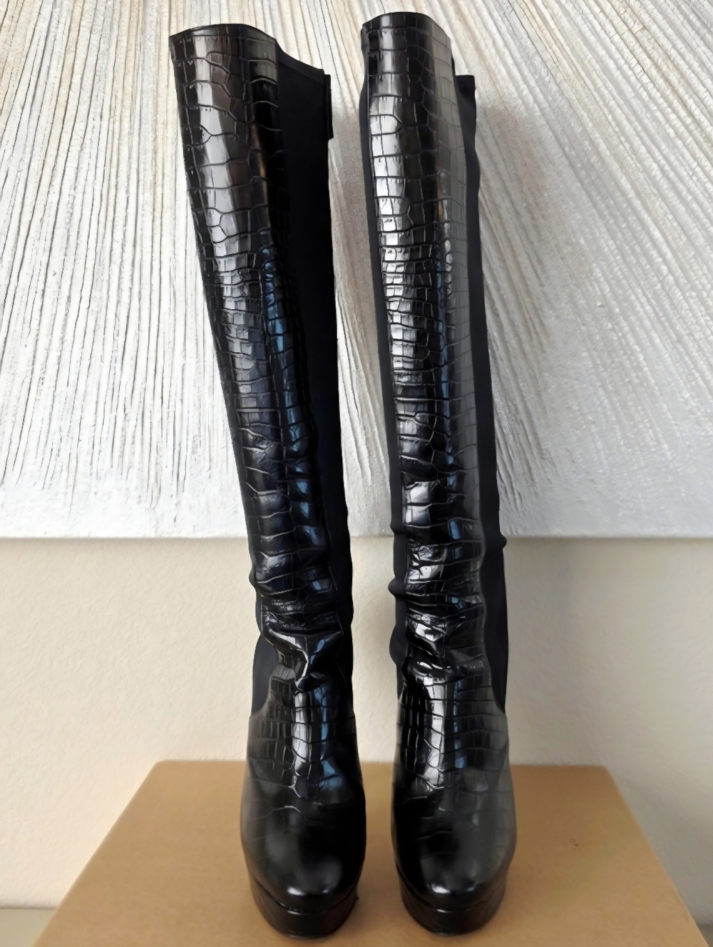 Jimmy Choo Black Croc-Embossed Knee-High Heeled Boots with Stretch Panels US 8 - Picture 7 of 16